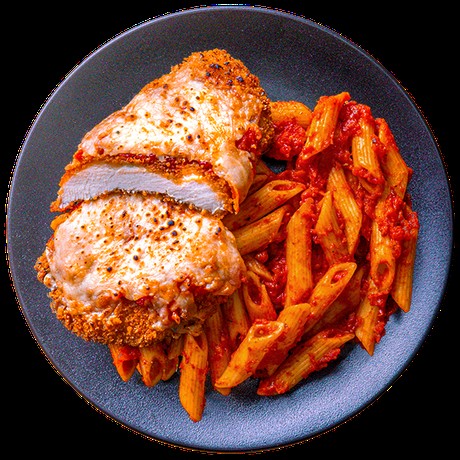 Chicken Parmigiana with Penne / Frango à Parmegiana com Penne